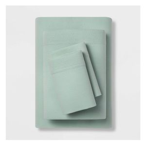 King Solid Jersey Sheet Set Mint - Room Essentials